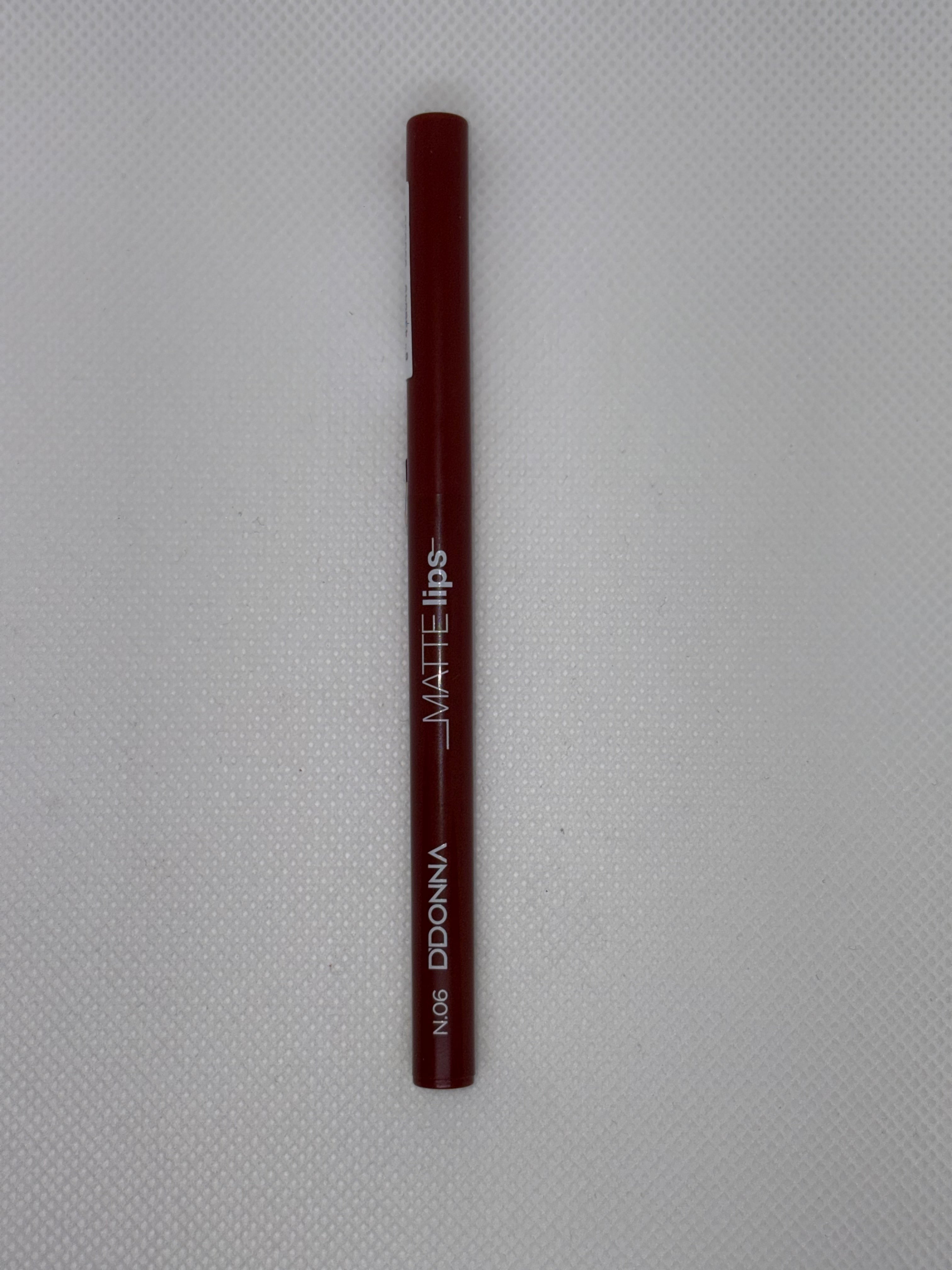 💄 CRAYON À LÈVRES AUTOMATIQUE MATTE – LIP CONTOUR